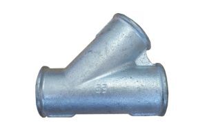 ویژگی ‌ها و کاربردهای سه راهی ۴۵ درجه گالوانیزه در انشعاب ‌دهی و تغییر جهت جریان لوله ‌ها